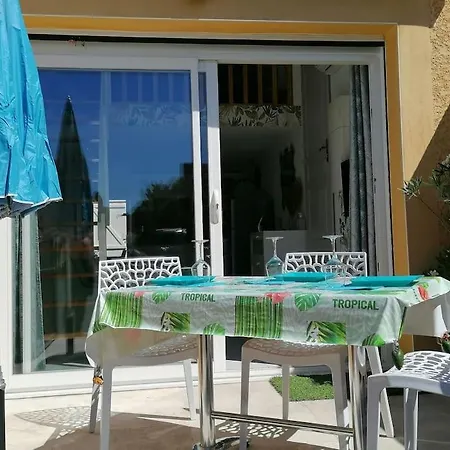 La Petite Olly Apartment *